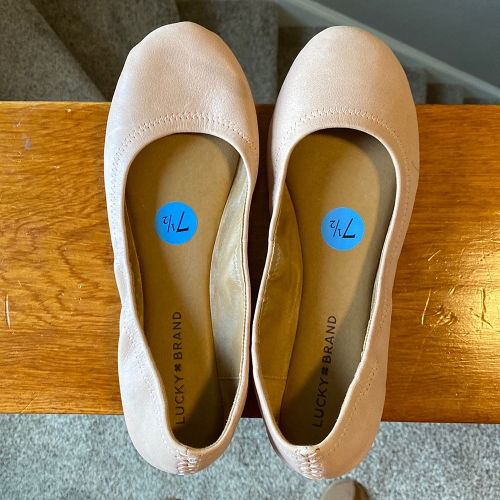 EUC Lucky Brand Emmie Flats